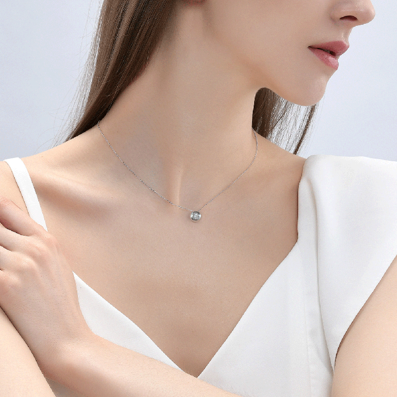 Bubble Garden Platinum Diamond Necklace